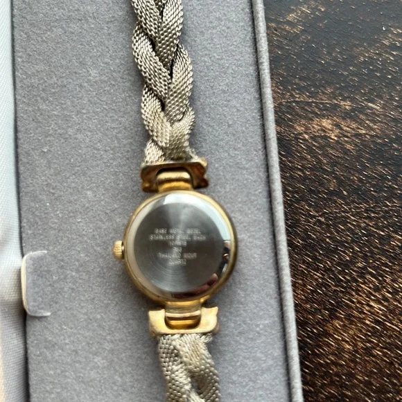 Anne Klein watch - Picture 4 of 4